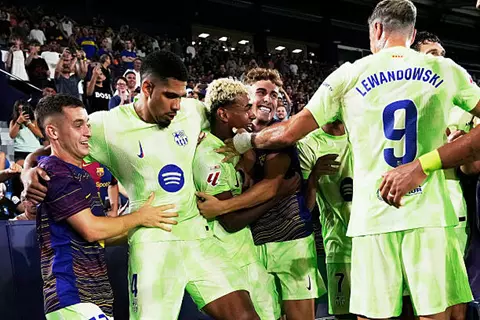 فوز وحيد بالجولة الأولى.. حقائق قبل مواجهة نيوكاسل وبرشلونة في دوري أبطال أوروبا